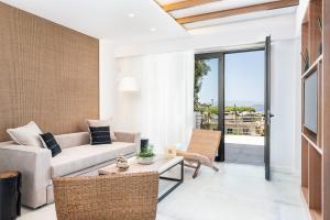 Balkón alebo terasa v ubytovaní Blue Island Luxury Apartment