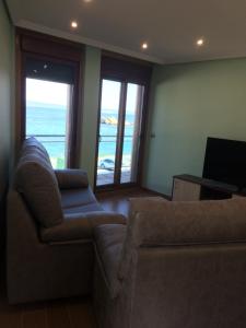 A television and/or entertainment centre at Illas Atlanticas