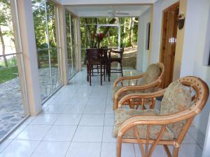 Balkón nebo terasa v ubytování Villas Pico Bonito