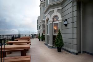Gallery image of Cabot Court Hotel Wetherspoon in Weston-super-Mare