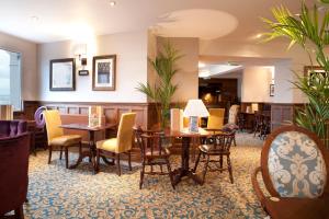 Gallery image of Cabot Court Hotel Wetherspoon in Weston-super-Mare