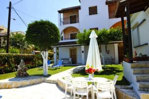 Afbeelding uit fotogalerij van Irene Apartments in Acharavi