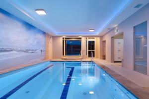 Бассейн в Soleil Resort & SPA или поблизости