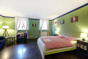Łóżko lub łóżka w pokoju w obiekcie Vienna Penthouse 1