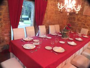 Gallery image of Hostería El Pomar in Novales