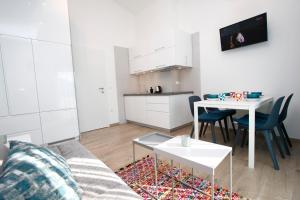Kuchyň nebo kuchyňský kout v ubytování Apartments Besker