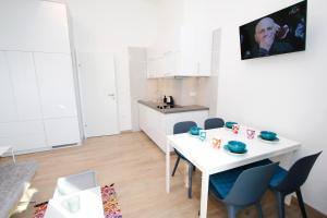 Kuchyň nebo kuchyňský kout v ubytování Apartments Besker