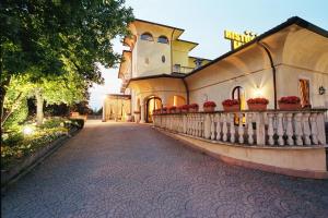 Gallery image of Villa Belvedere 1849 in Misano di Gera dʼAdda