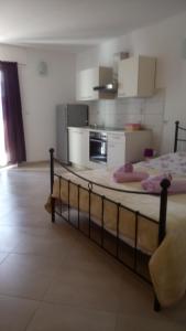 Gallery image of Studio Apartment Ivo in Cres