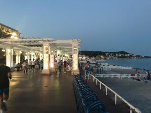 Gallery image of Luxury residence Fabron in Nice
