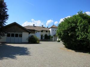 The building in which Az apartmant is located