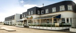 Gallery image of White Sands Hotel in Portmarnock