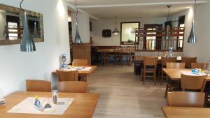 Restaurace v ubytování Landgasthaus Zollerstuben