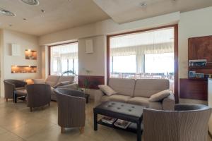 A seating area at Hotel 4 Venti spa & wellness