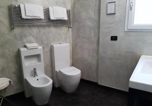 Kúpeľňa v ubytovaní MA Hotel