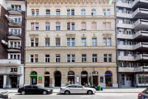 The building in which Az apartmant is located