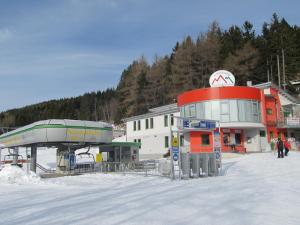 Villa Luef during the winter