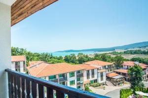 Photo de la galerie de l'établissement Arkutino Family Resort, à Sozopol