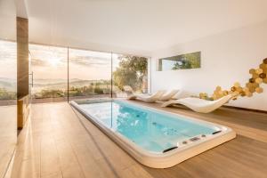 The swimming pool at or close to Cas Cabo Nou Agroturismo Adults Only