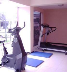 Fitness centrum a/nebo fitness zařízení v ubytování Hotel Colonial Aquarius