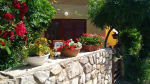 Photo de la galerie de l'établissement Apartment Dunja, à Cres