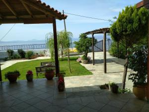 Gallery image of Pelion Platanidia seaside house in Platanidia