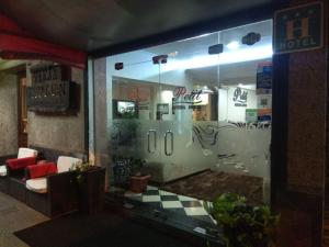 里韦拉Petit Rivera Hotel的相册照片