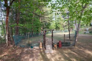 Κήπος έξω από το Appikogen Pension Mutti