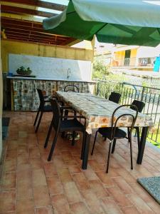 Balkón alebo terasa v ubytovaní Sally's B&B