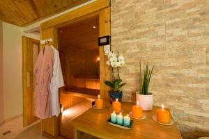 Fotografie z fotogalerie ubytování SAUNA - JACUZZI - 100% PRIVÉ - L'ESTANTADA v destinaci Linxe