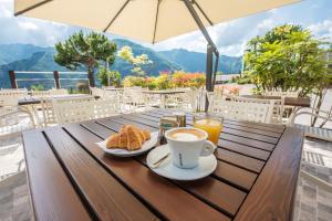 Nespecifikovaný výhled na hory nebo výhled na hory při pohledu z bed and breakfast