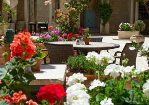 Giardino di YMCA Three Arches Hotel