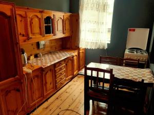 Kuchyň nebo kuchyňský kout v ubytování Guesthouse am Museum