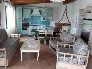 A kitchen or kitchenette at Villa Veronica