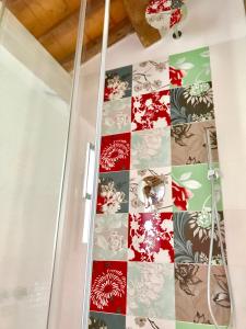 Ένα μπάνιο στο Barbara's studios