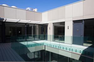 Бассейн в La Loge de mer, Lodge urbain или поблизости