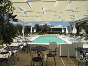The swimming pool at or close to Tenuta Pigliano Hotel