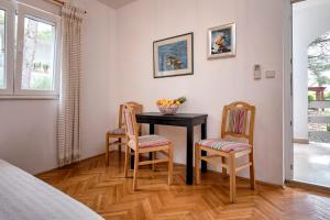 Fotografie z fotogalerie ubytování Apartmani Nivia v destinaci Jelsa