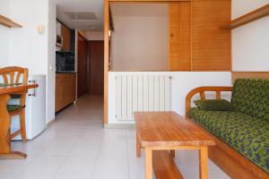 A seating area at UHC Salou Pacific Apartments