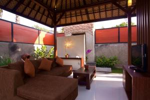 Gallery image of The Awan Villas - CHSE Certified in Seminyak