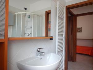 Corte Turrina tesisinde bir banyo