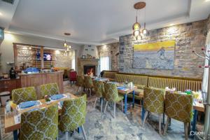 Restaurace v ubytování Hotel Restaurant Vila Ime Voskopoje