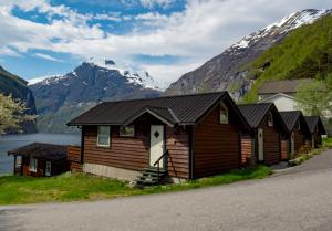 Foto dalla galleria di Grande Hytteutleige og Camping a Geiranger