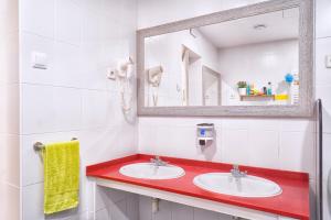 Koupelna v ubytování Itaca Hostel