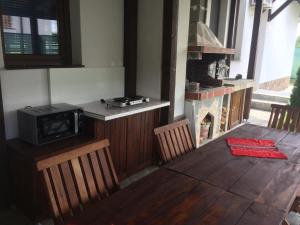 Η κουζίνα ή μικρή κουζίνα στο Guest House Hasiendata