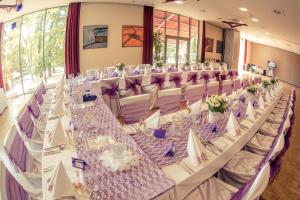 Reštaurácia alebo iné gastronomické zariadenie v ubytovaní LH Parkhotel Hluboka Nad Vltavou Congress & Wellness
