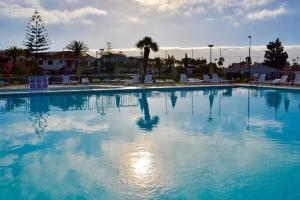 Bazén v ubytování Santa Clara Bungalows nebo v jeho okolí