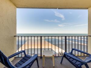 מרפסת או טרסה ב-Beachside Hotel - Daytona Beach - NO POOL