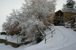 Hosteleria Santa Cruz during the winter
