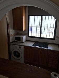 Kuchyň nebo kuchyňský kout v ubytování Apartamentos SOL y PLAYA Torremolinos